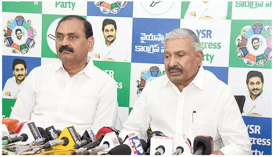 Jagan to visit console mango farmers in Chittoor dist on July 9 Jagan to visit console mango farmers in Chittoor dist on July 9