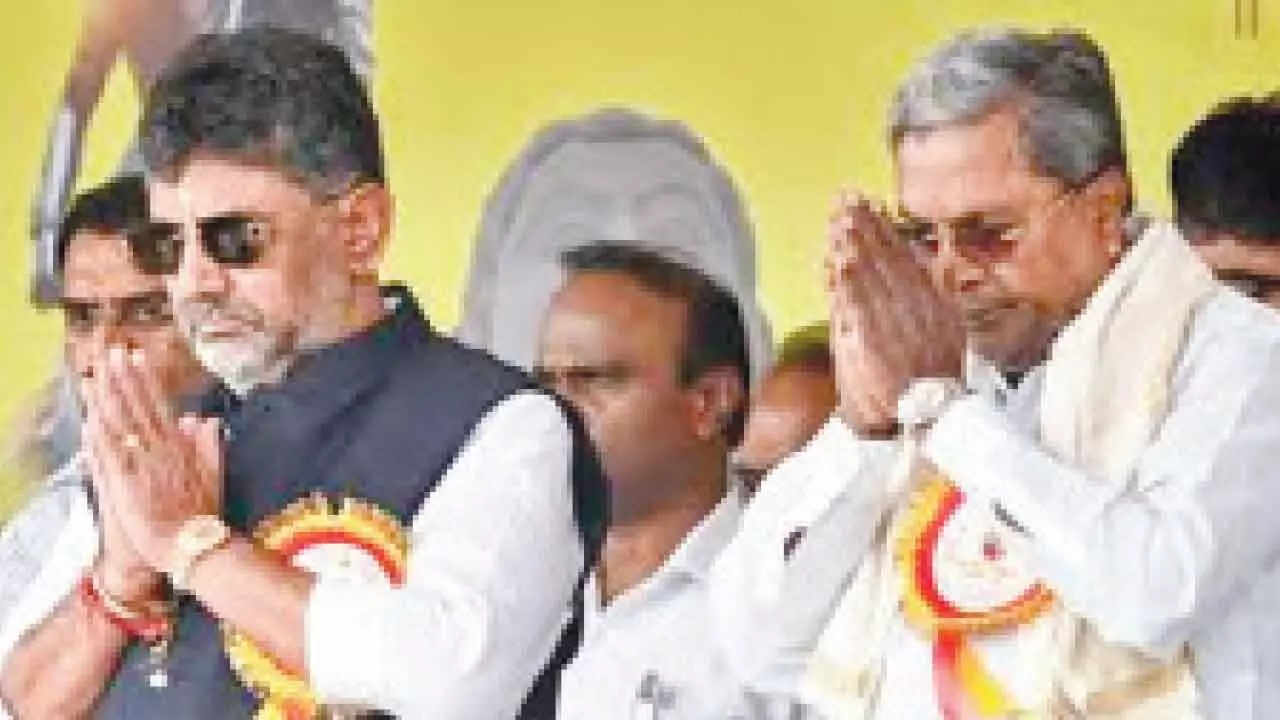 Supporters of CM, Dy CM keep pot boiling over top job