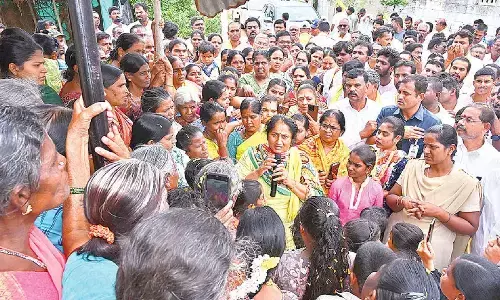 YSRCP made AP a debt-ridden State, asserts Savitha