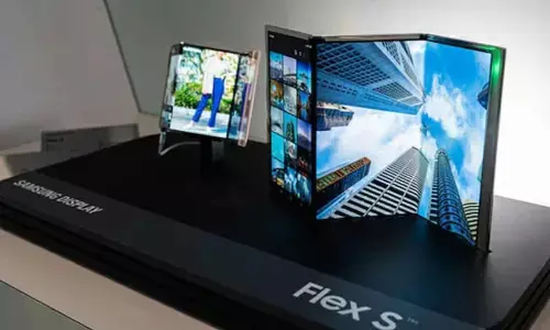 Samsung Set to Launch First-Ever Triple Foldable; Expected Price May Cross ₹2.5 Lakh