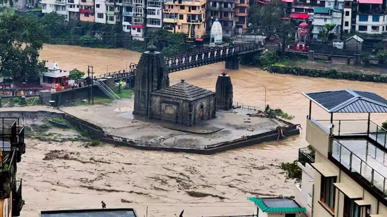 69 dead, many missing in Himachal floods 69 dead, many missing in Himachal floods