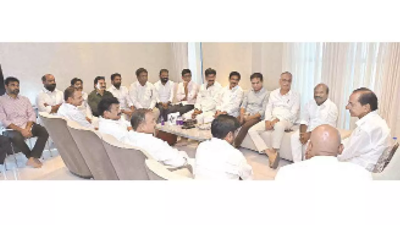 KCR holds meet with BRS leaders in hospital KCR holds meet with BRS leaders in hospital