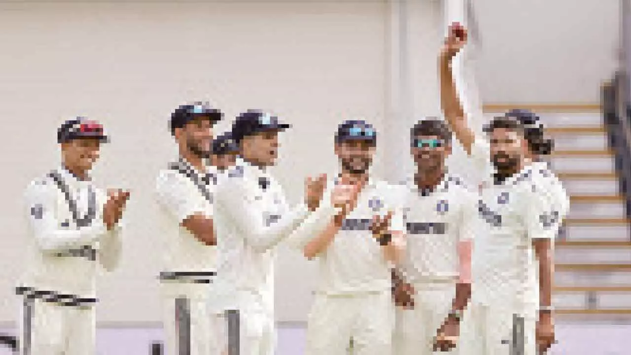 India take their overall lead to 244 against England India take their overall lead to 244 against England