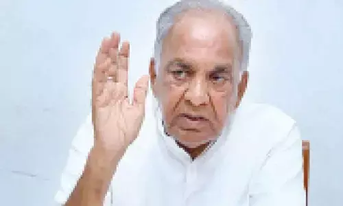 Minister slams BJP MLC for remarks against Chief Secretary