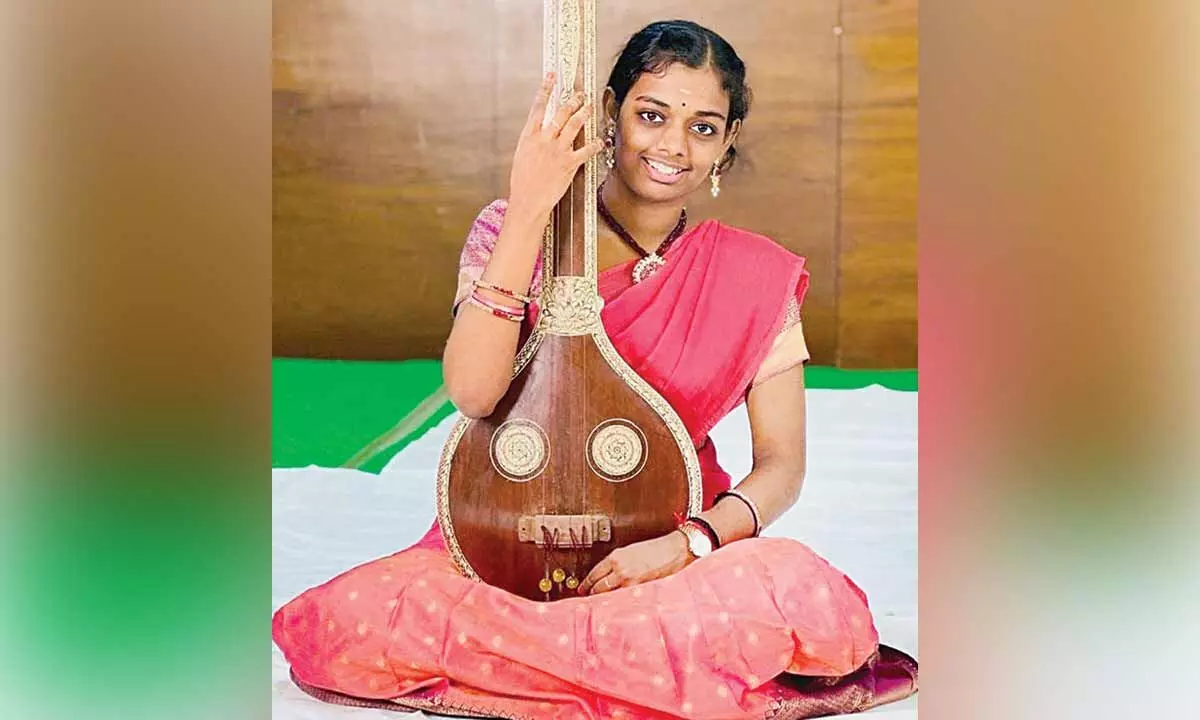A vibrant, versatile vocalist & violinist! – Sindhu Rageshwari Malladi A vibrant, versatile vocalist & violinist! – Sindhu Rageshwari Malladi