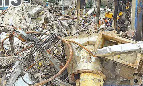 Death toll touches 40: search on to find 9 missing persons