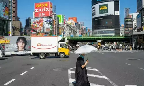 Japan: Heatstroke alert issued for 19 prefectures amid scorching heat