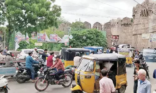 Golconda Fort residents vent ire at severe traffic woes