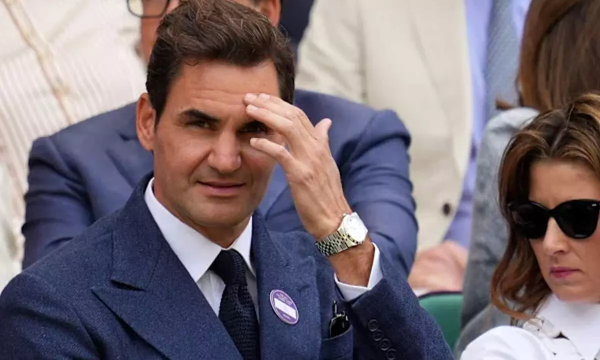 Federer returns to Royal Box to watch Djokovic chase his record Federer returns to Royal Box to watch Djokovic chase his record