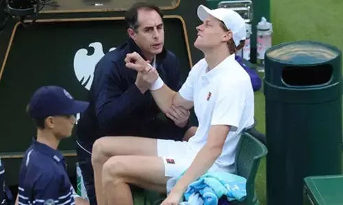 Sinner to undergo MRI on injured elbow after unfortunate fall