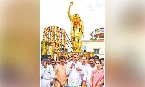 Tributes paid to YSR on birth anniversary