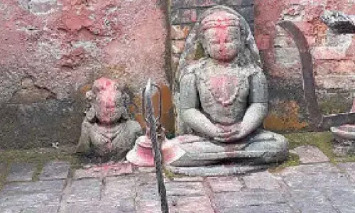 Idol of Guru Gorakhnath desecrated in UP village
