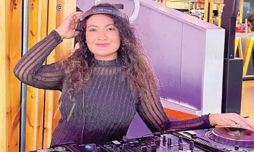 Blending beats with atmosphere: From clubs to concert halls