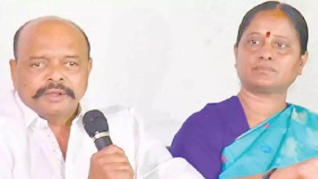 Warangal MLAs’ clamour for action against Konda couple gets louder Warangal MLAs’ clamour for action against Konda couple gets louder