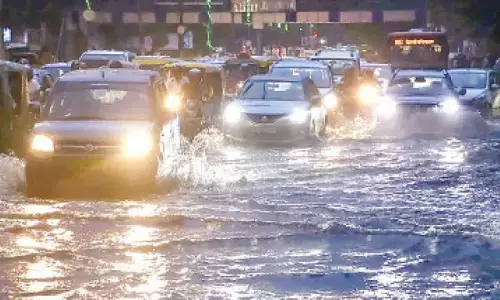 Rain brings Delhi to standstill, several roads unnavigable