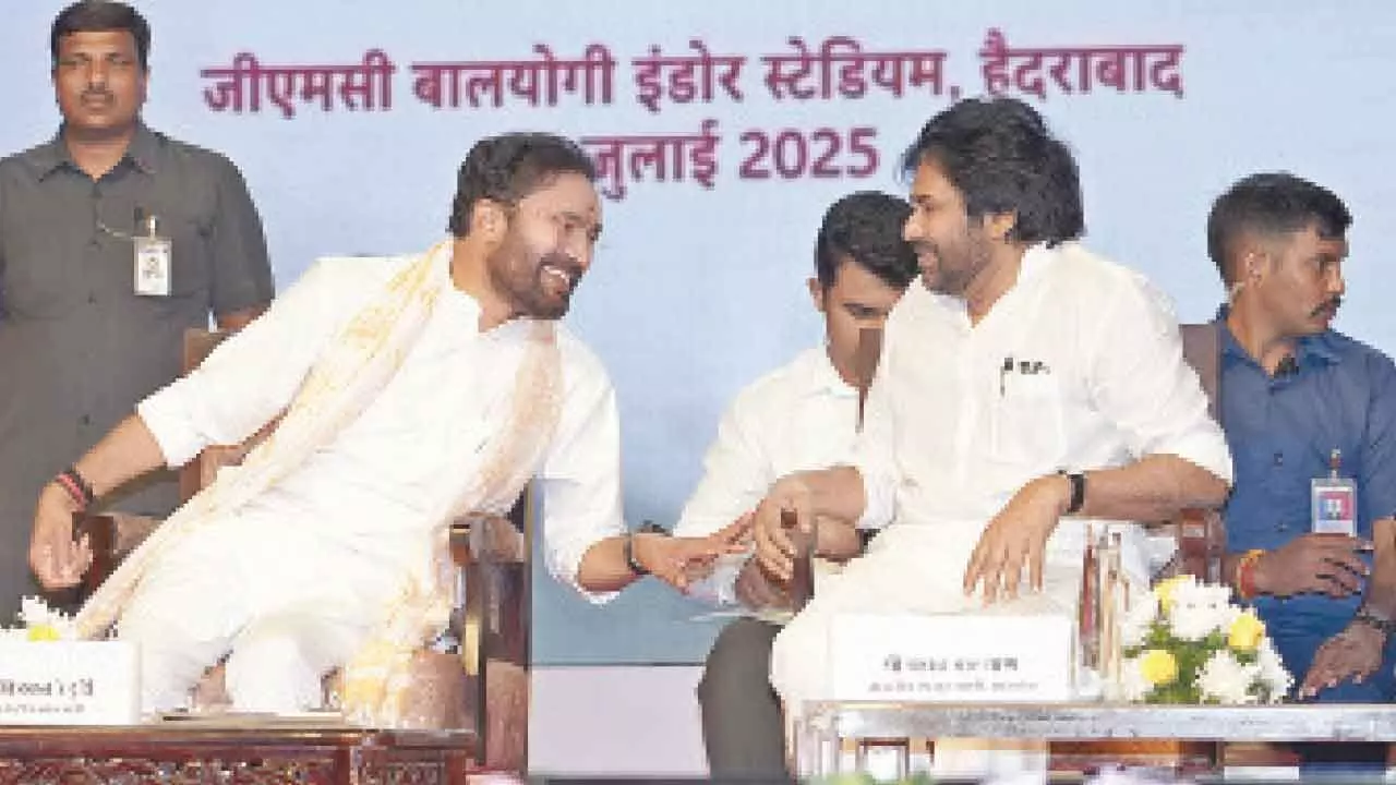 Why single out Hindi while accepting English & Urdu, asks AP Dy CM Pawan Kalyan Why single out Hindi while accepting English & Urdu, asks AP Dy CM Pawan Kalyan