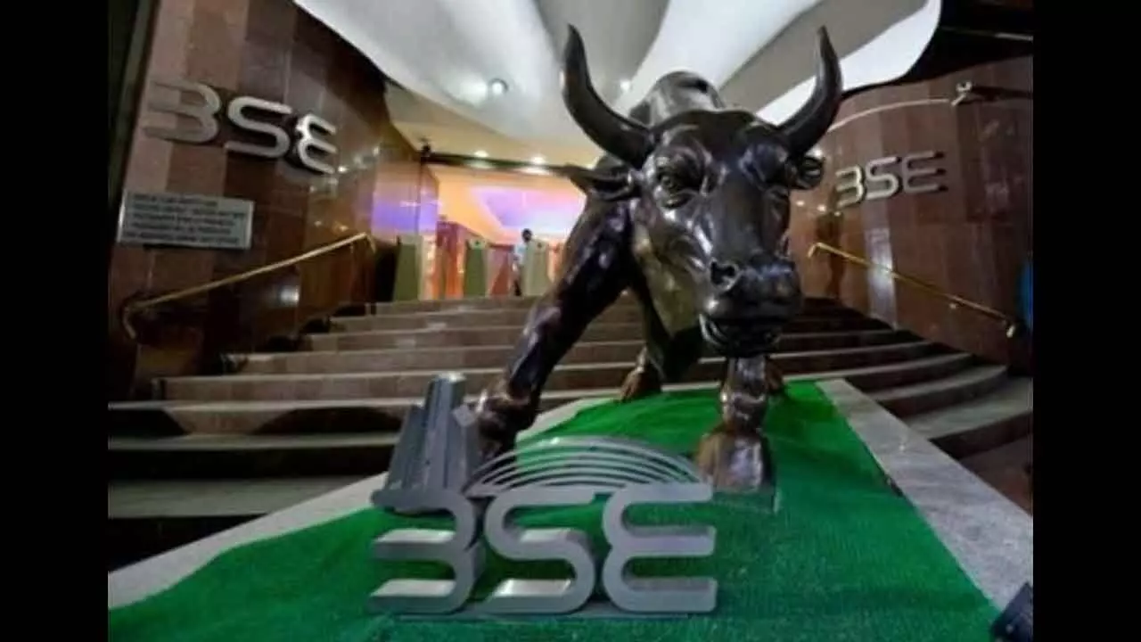 Market drifts lower amid tariff jitters, Q1 earnings season key to lift sentiment