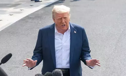 Trumps Health Stable After Leg Swelling Exam, Says White House Doctor