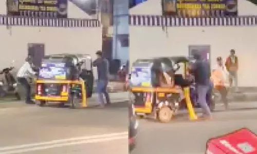 POCSO-accused, mother and wife attacked in dramatic road ambush