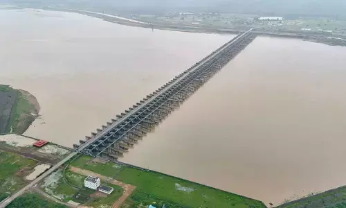 Heavy flooding reported at Bhadrachalam as Godavari river surges