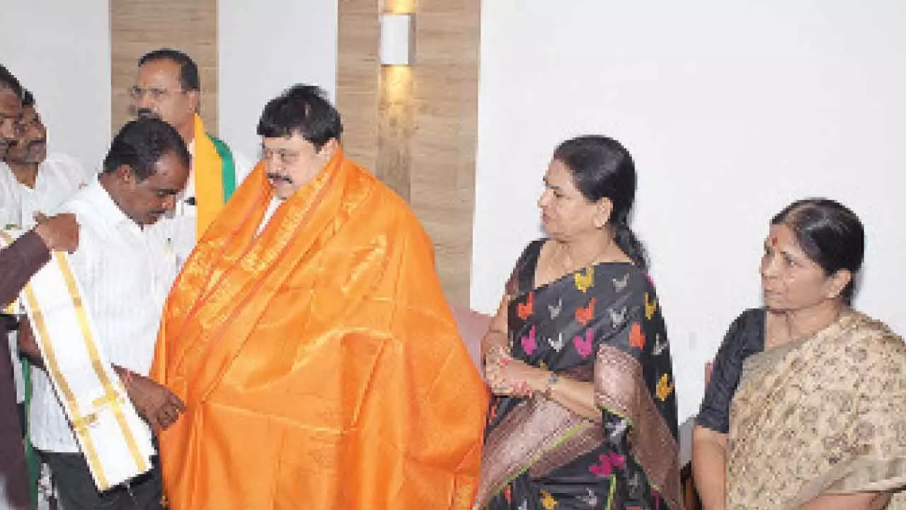 State BJP chief urges lawyers to come forward for a change in TG State BJP chief urges lawyers to come forward for a change in TG