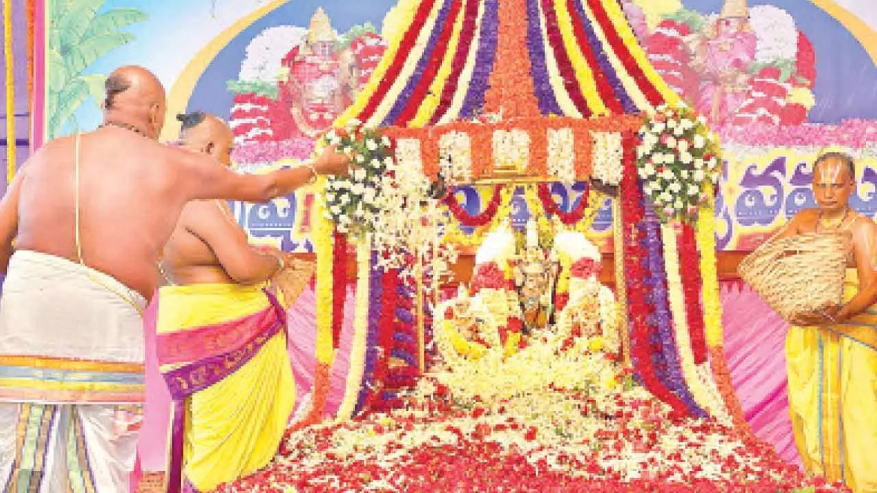 Pushpayagam performed at Appalayagunta temple Pushpayagam performed at Appalayagunta temple