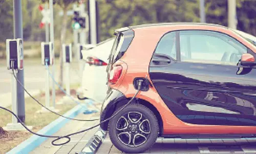 EV adoption rises in State, but charging infrastructure still lags behind