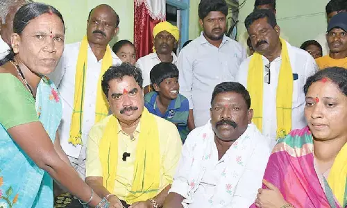 MLA takes part in door-to-door survey