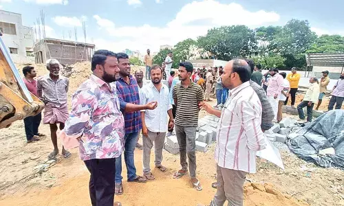 Rampant illegal constructions continue on Mutt lands