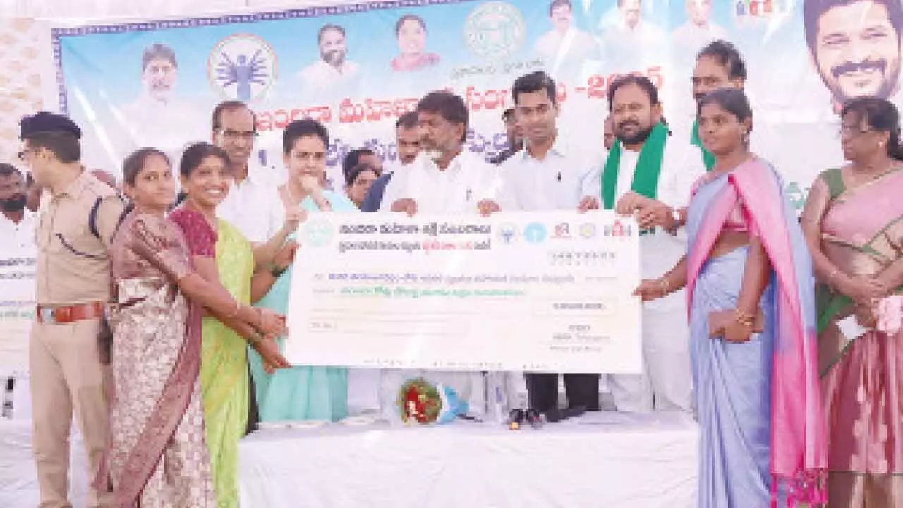 Dy CM Bhatti motivates women towards financial independence