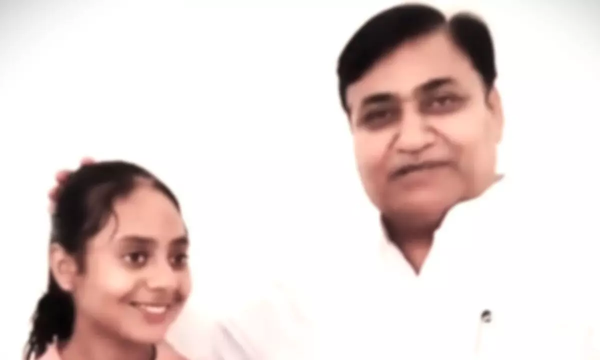 Rajasthan Congress chief meets school girl who exposed waterlogging crisis in Sikar Rajasthan Congress chief meets school girl who exposed waterlogging crisis in Sikar