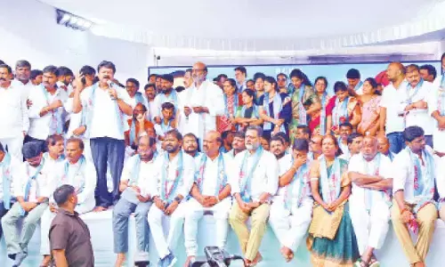 BRS leaders accuse Congress of betraying BCs