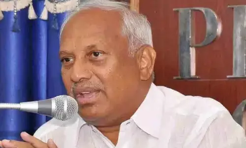 Chinta flays Bandi Sanjay for ‘raking up’ religious issues