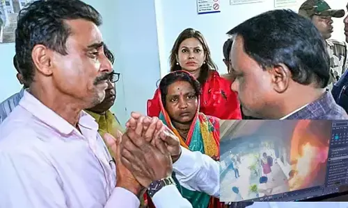 Father Claims Daughter Was Murdered, Not Suicide After Odisha Students Self-Immolation Over Sexual Harassment