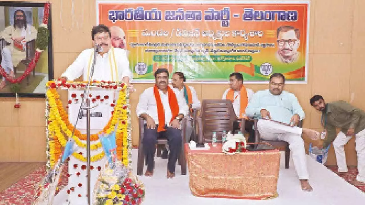 BJP chief calls upon partymen to adopt booth-centric strategy BJP chief calls upon partymen to adopt booth-centric strategy