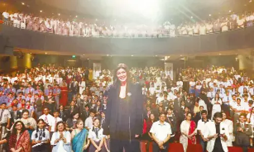 Sushmita Sen inspires youth to embrace self-worth and acceptance at leadership event