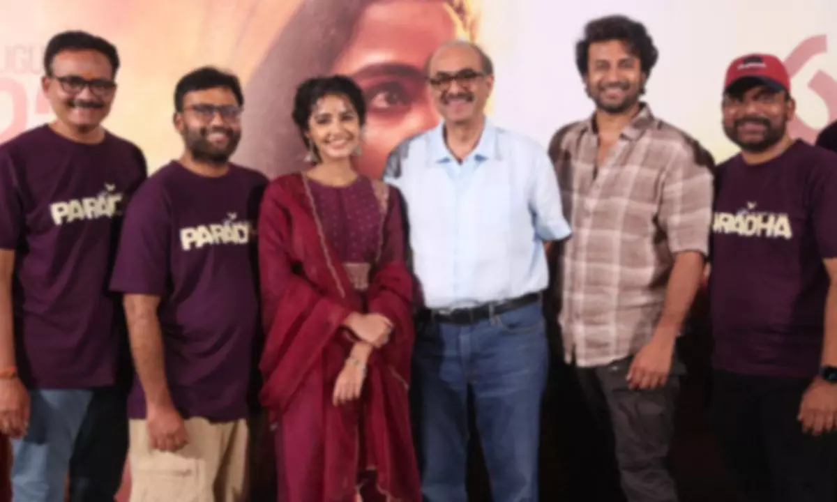‘Yatra Naryastu’ from ‘Paradha’ gets released, creates buzz