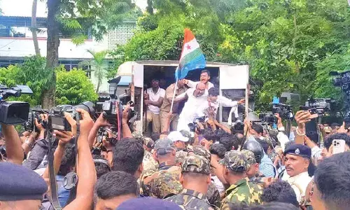 Cong-led bandh hits normal life