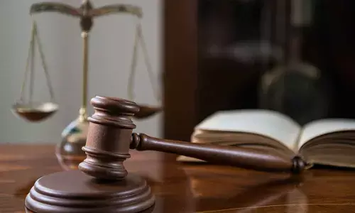 Lawyer berates judge in HC, captured on video