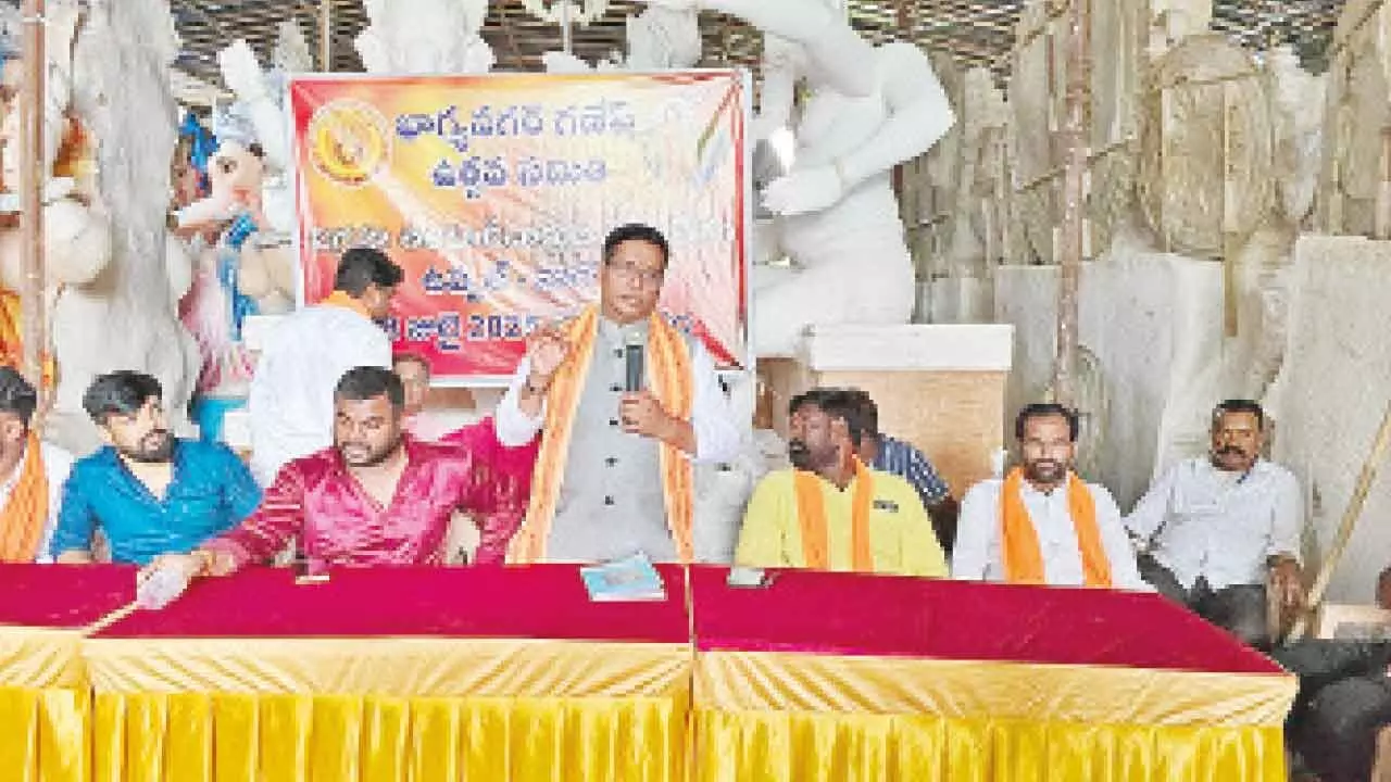 Ganesh idol makers seek govt protection from ‘non-Hindu’ lenders