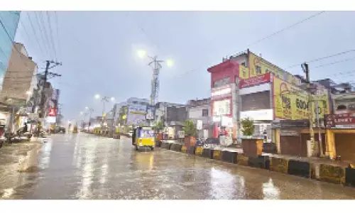 Fresh spell of showers hit RR district