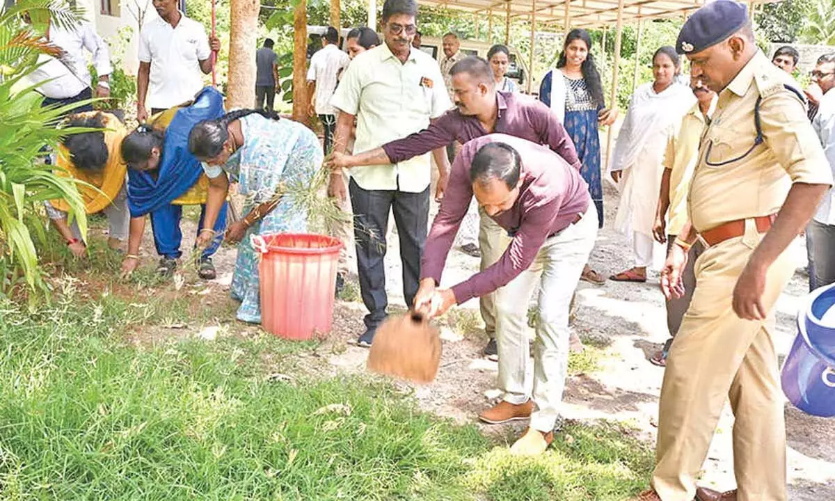 People urged to cultivate simple habits for a meaningful change