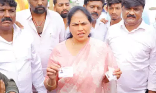 Govt reduced land allotted to Metro for real estate lobby: Min