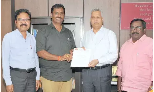 Union opposes privatisation of RTC lands