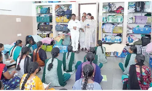 Minister inspects SW hostels in Nandyal district
