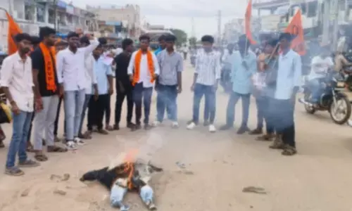ABVP Demands Ban on NSUI After Odisha Leaders Rape Allegation; Effigy Burnt in Aiza