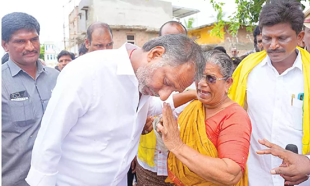 YSRCP indulging in deceptive campaigns: Energy minister