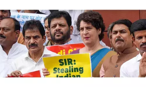 LS, RS adjourned amid Oppn protests