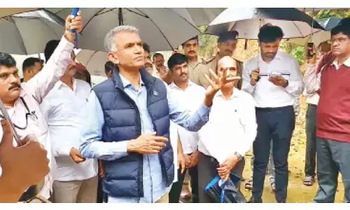 Minister pulls up officials over NH 766E project delay