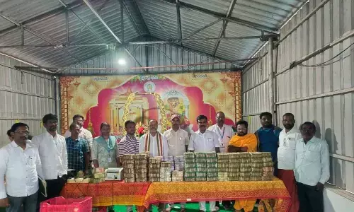 Temple Hundi Counting Yields ₹72.50 Lakh in 120 Days at Alampur Foreign Currency, Gold, and Silver Among Offerings.